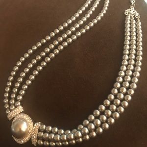 Beautiful necklace/earrings. Worn to son’s wedding